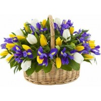 Весна в городе! - заказать доставку цветов онлайн